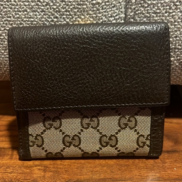 Gucci Authentic bifold wallet canvas leather clasp - Picture 3 of 17